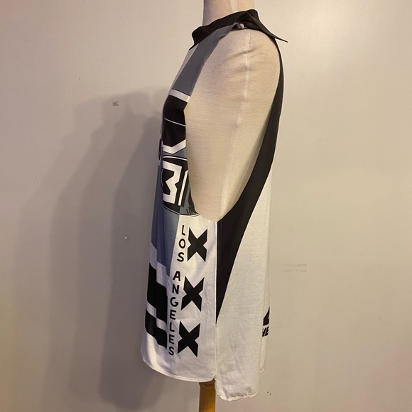 LF The Brand VINTAGE SLEEVELESS TRIM T-SHIRTπΊNWT - Picture 4 of 7